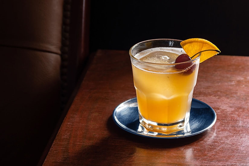 best cocktails recipe amaretto sour - Luxe Digital