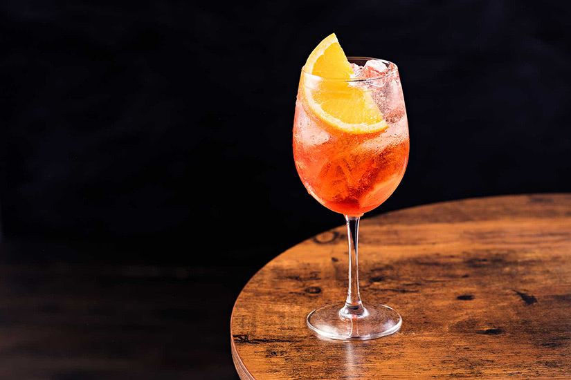 best cocktails recipe aperol spritz - Luxe Digital