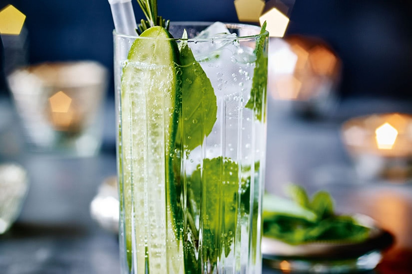 best cocktails recipe herb garden seltzer - Luxe Digital