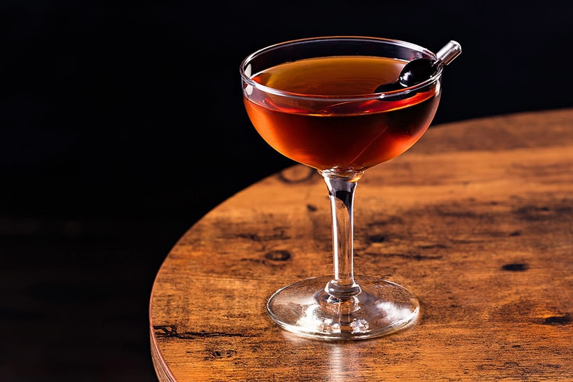 best cocktails recipe manhattan - Luxe Digital