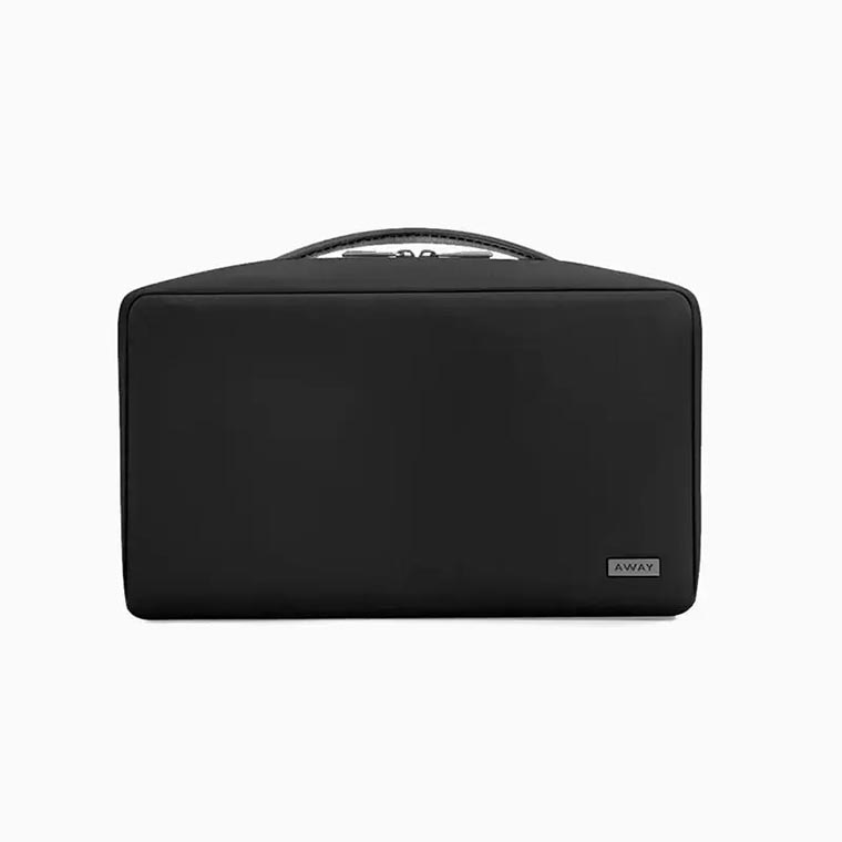 best gift women away toiletry bag - Luxe Digital