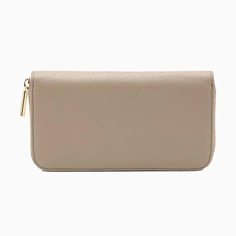 best gift women cuyana wallet - Luxe Digital