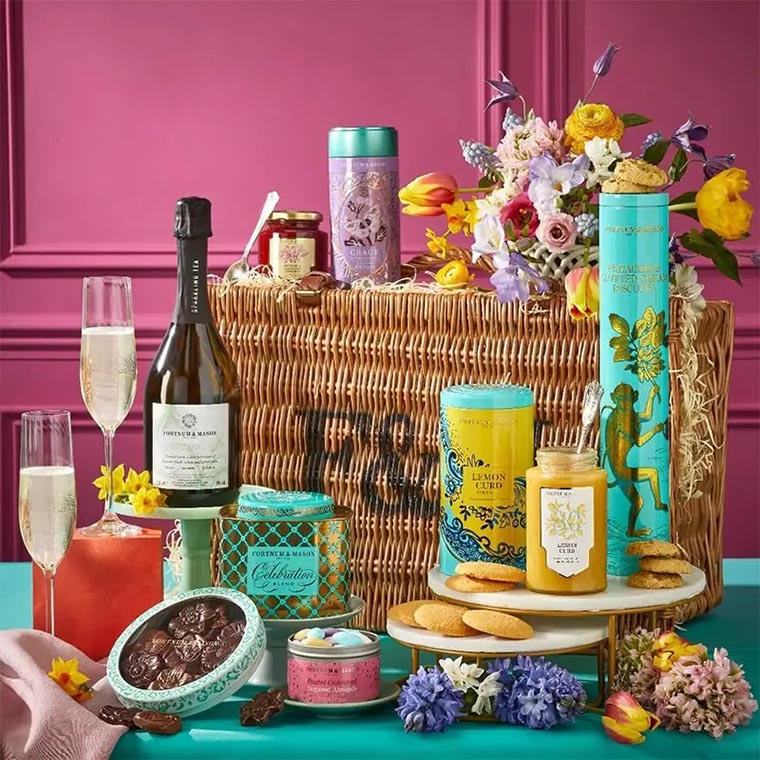 best gift women fortnum mason hamper - Luxe Digital