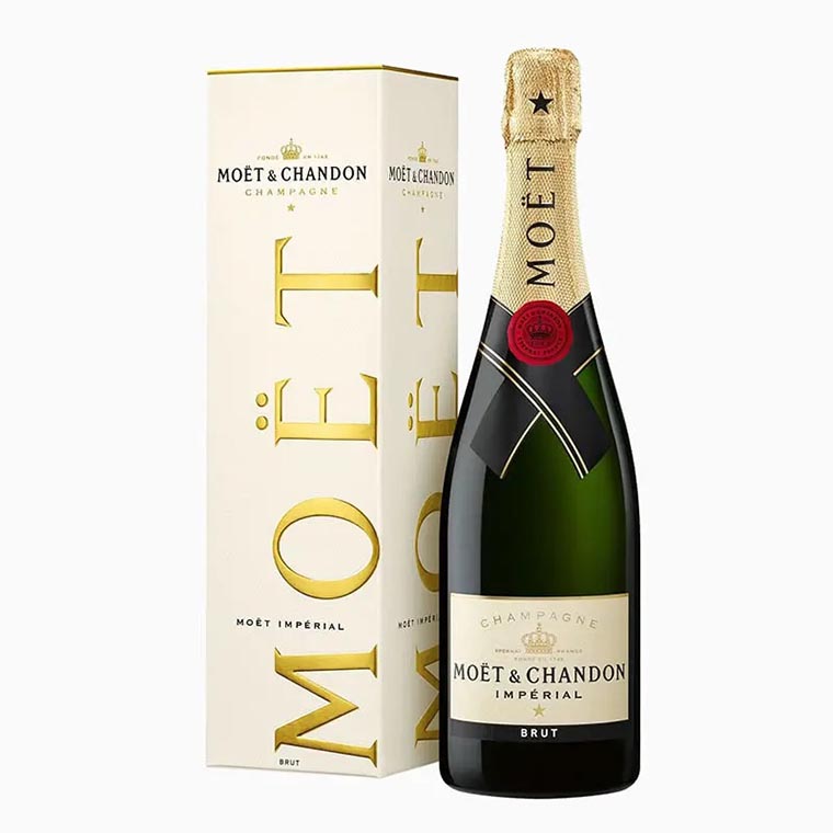 best gift women moet chandon - Luxe Digital