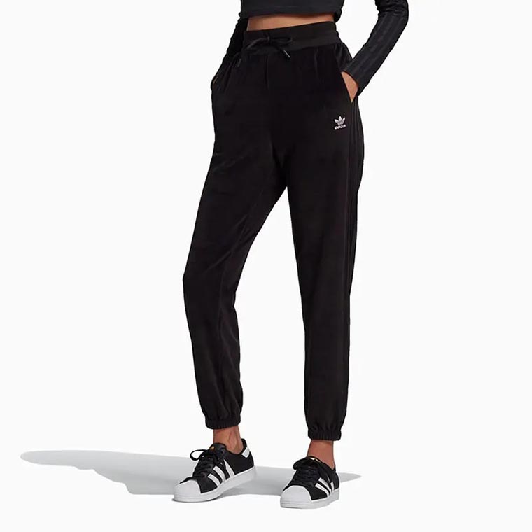 best gifts women luxury adidas loungewear - Luxe Digital