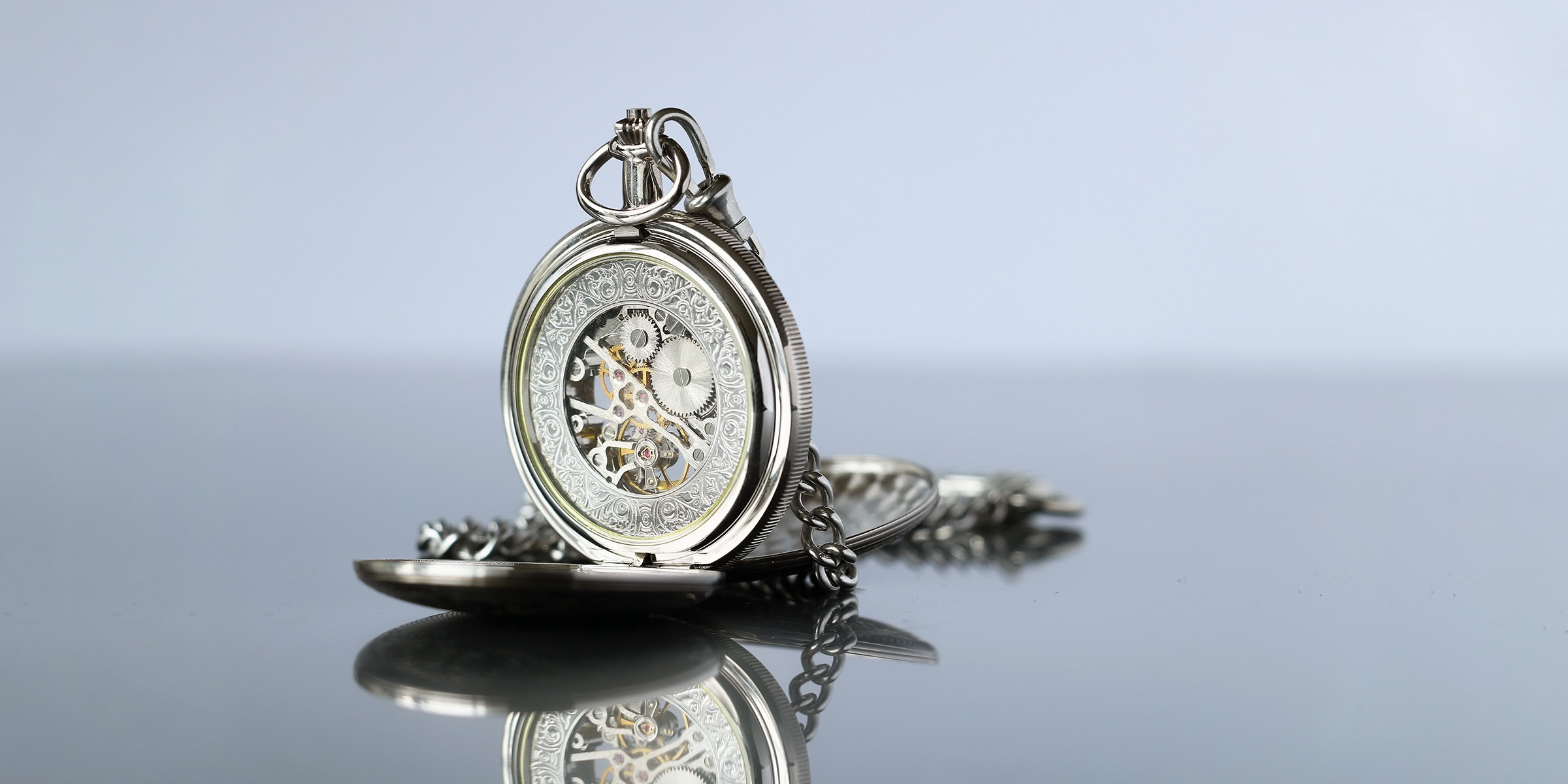 best pocket watches - Luxe Digital