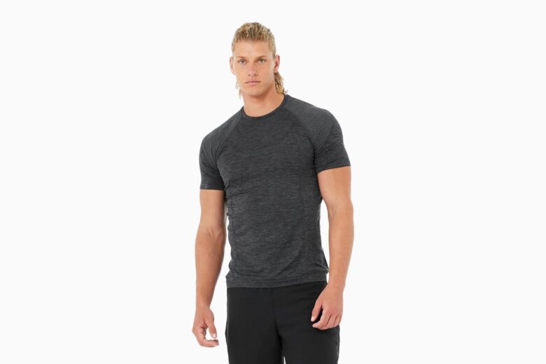 best t shirts men alo amplify review - Luxe Digital