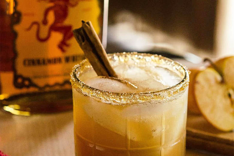 fireball cinnamon whisky cocktail recipe apple pie on the rocks - Luxe Digital