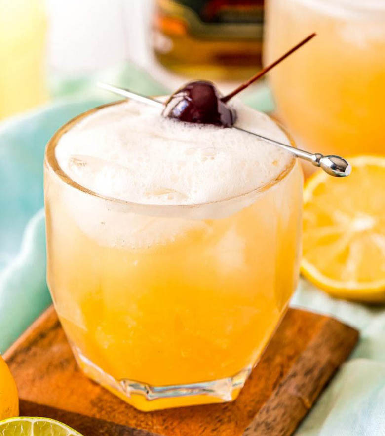 jim beam bourbon sour recipe - Luxe Digital