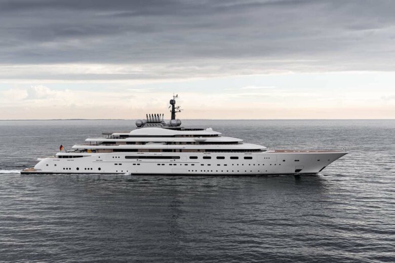 largest super yachts world blue lurssen - Luxe Digital