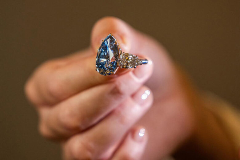 most expensive diamond  bleu royal - Luxe Digital