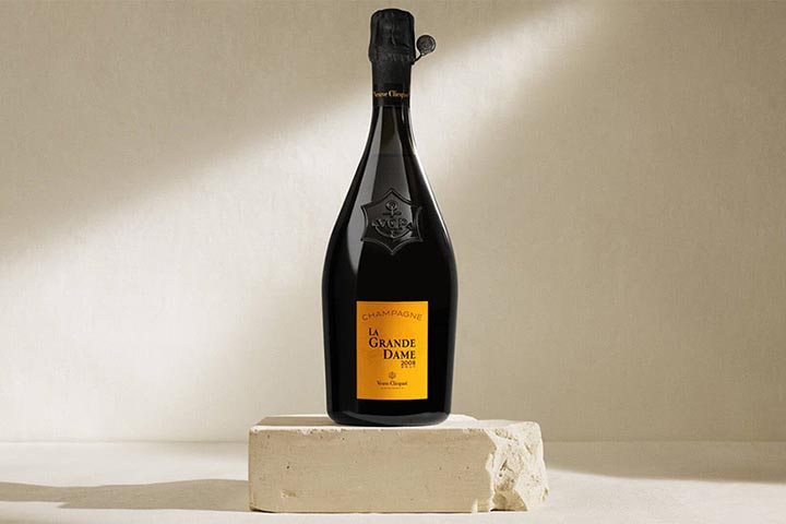 veuve clicquot luxury champagne bottle - Luxe Digital