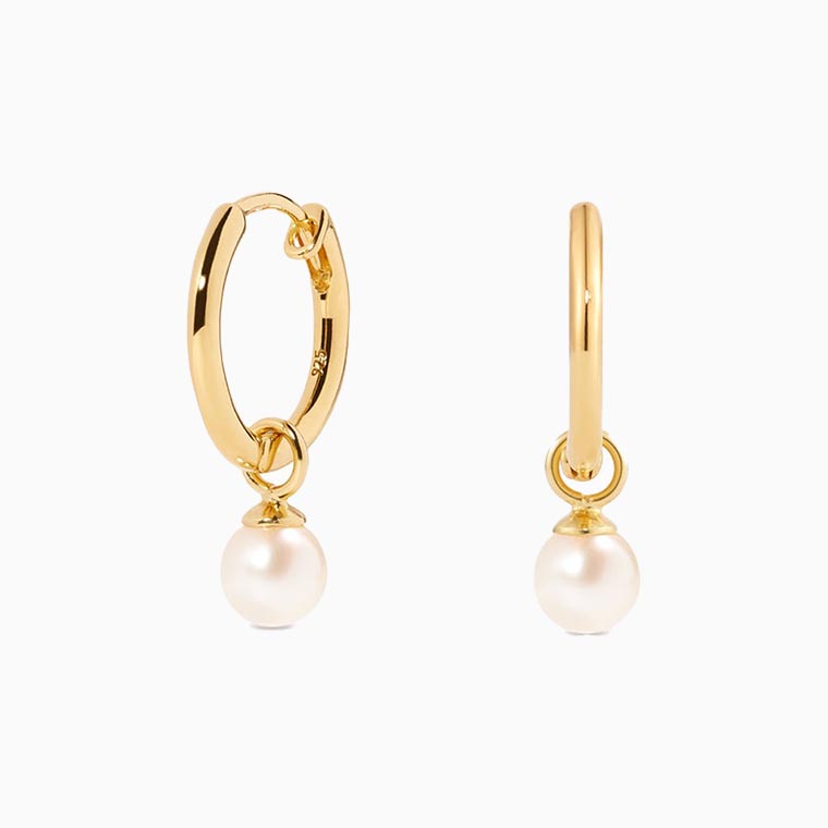 women business casual guide linjer pearl huggie earrings - Luxe Digital